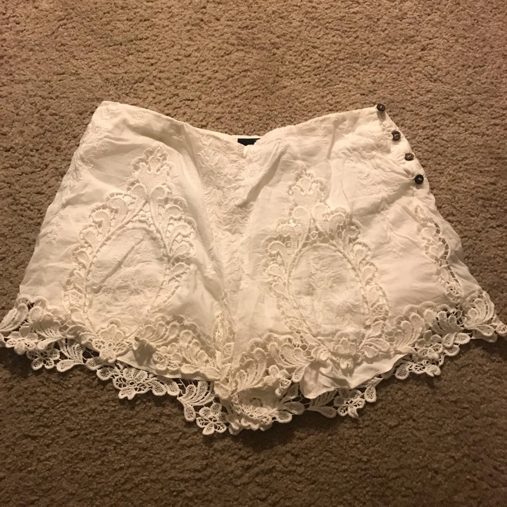 Anthropologie cream lace shorts